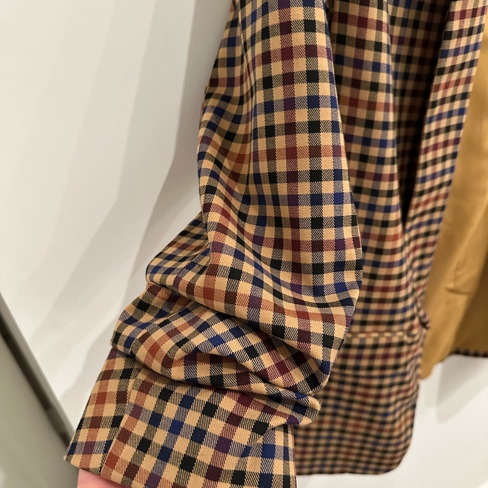 Fall plaid blazer - Picture 3 of 4